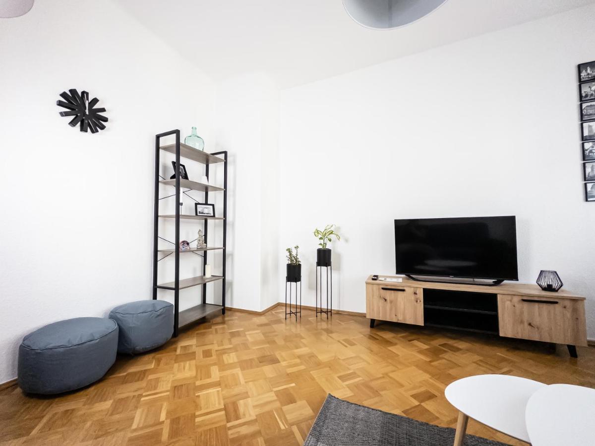 Moderne 3Zimmer Wohnung Mit Netflix Und Balkon 莱比锡 外观 照片