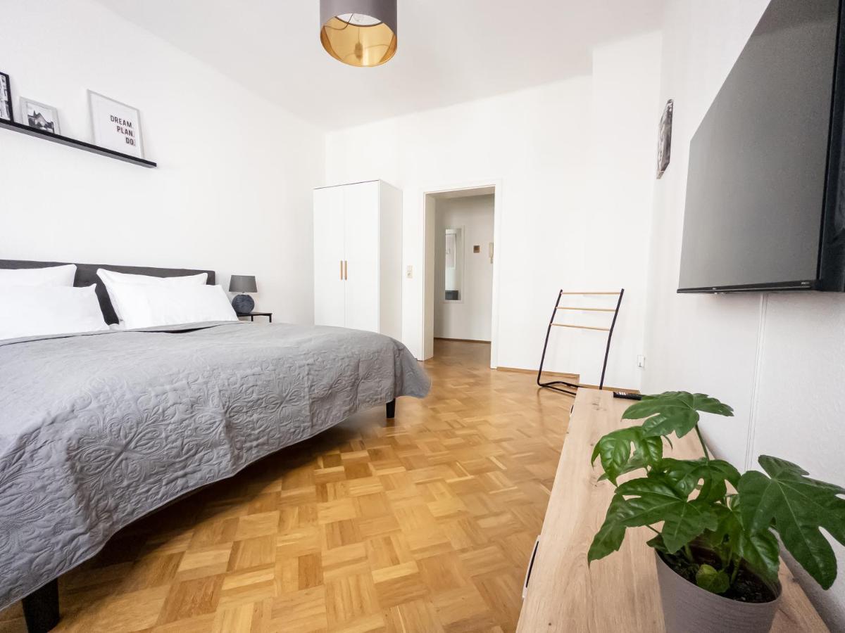 Moderne 3Zimmer Wohnung Mit Netflix Und Balkon 莱比锡 外观 照片